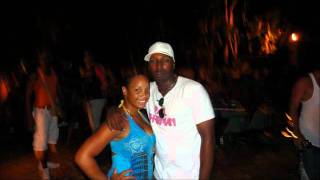 ADONYS MC & EDWIN PEREZ Ft- YO SOY  ASI 2011