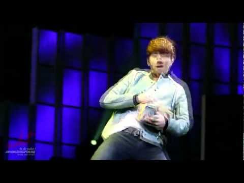 [120422 B2UTY fanmeeting] junhyung 휴지뽑기춤