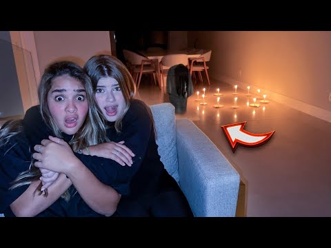 FICAMOS SEM LUZ E COISAS ESTRANHAS ACONTECERAM - SOZINHAS EM CASA 😱😱😱