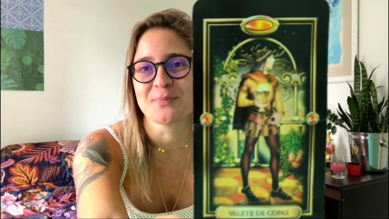 TAROT VALETE DE COPAS - boas notícias e uma declaração de amor!