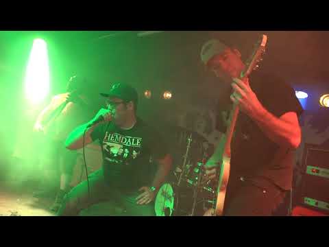 CUMGUN live @ Piranha Bar, Montreal. 17/03/2018