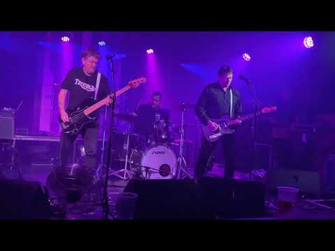 Straighten Out tribute to the late great Jet Black RIP 9/12