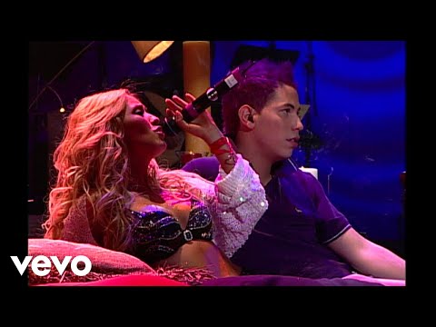 Video thumbnail for Aún Hay Algo (Live)