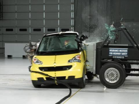2008 Smart Fortwo side IIHS crash test