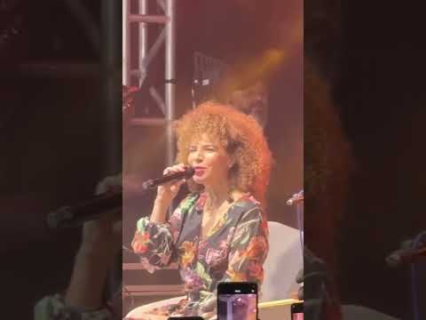 Vanessa da Mata - Fligê 2025 | Feira Literária de Mucugê—BA. 🎵 Ainda bem.
