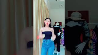 #6967546163629231361