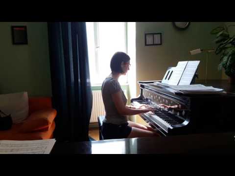 Alizom 6 hónapja és 1 napja tanul! Bravó!! Zongoraiskola I / 45, 46, 47, 48, 49