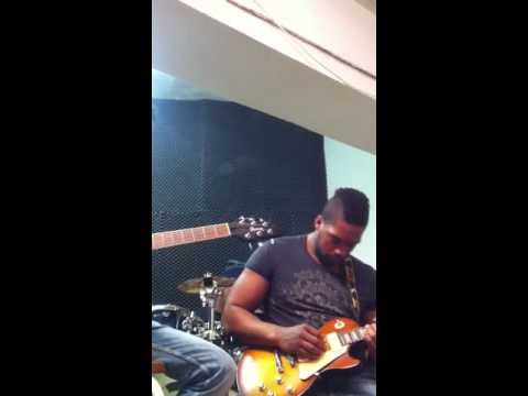 Lawrence (Jamaition) - Limit to your Love