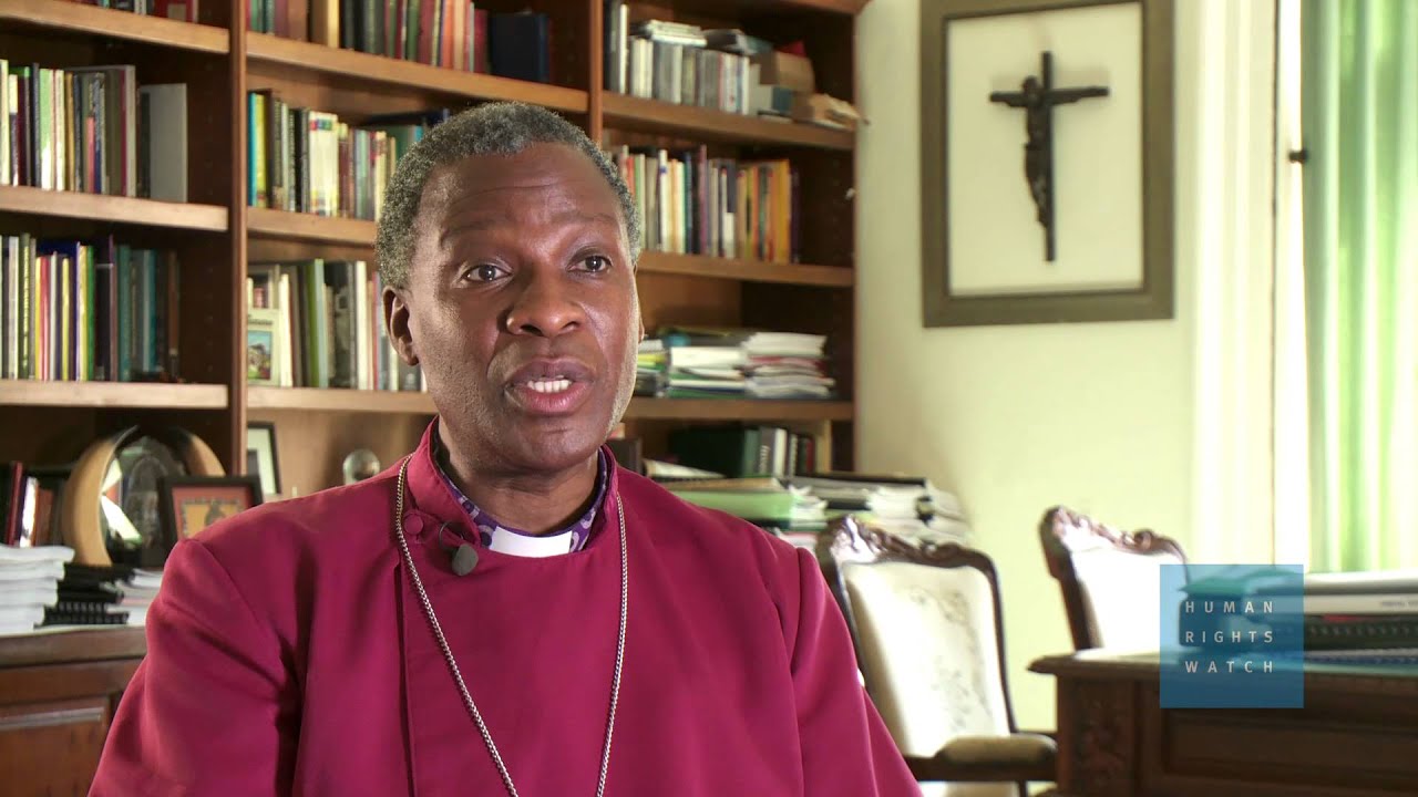 Afrique du Sud : Un archevêque condamne la violence anti-LGBT