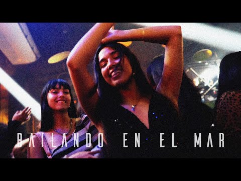 Sak Noel x Franklin Dam - Bailando En El Mar (Official Video)