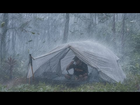 ⛈️THE THUNDERSTORM WAS TOO STRONG 😱 HEAVY RAIN DRENCHED MY TENT AND CAMPING BECAME A STRUGGLE‼️