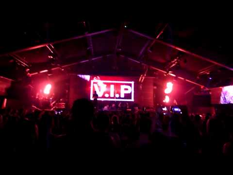 BKJN 2015  Partyraiser VS The Sickest Squad