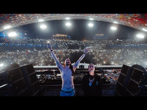 Flashing Lights Steve Aoki, Bassjackers | LIVE Tomorrowland 2023