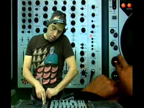 Bell @ RTS.FM Moscow Studio - 03.10.2009: DJ Set