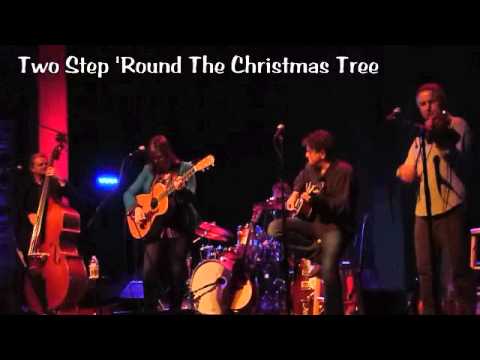 Suzy Bogguss, Two Step 'Round the Christmas Tree