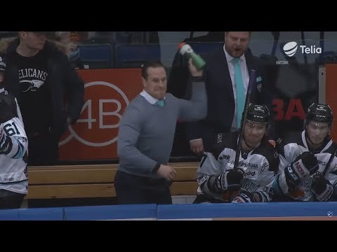 Ville Nieminen heittää takkinsa ja juomapullot jäälle | 1.2.2019 | Liiga