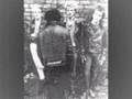 A Hell On Earth - Discharge 