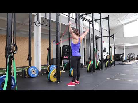CrossFit mit Schmackes - Banded Dislocates from Rig
