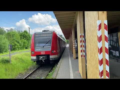 Walking inside the empty S-Bahn train in the rich town of Kronberg. Few minutes before departure.
