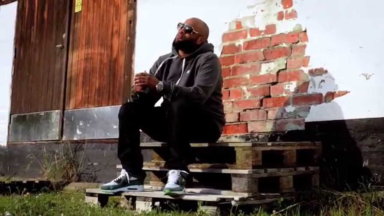 Ken Ring ft Samia – “Ensamma Mammor”