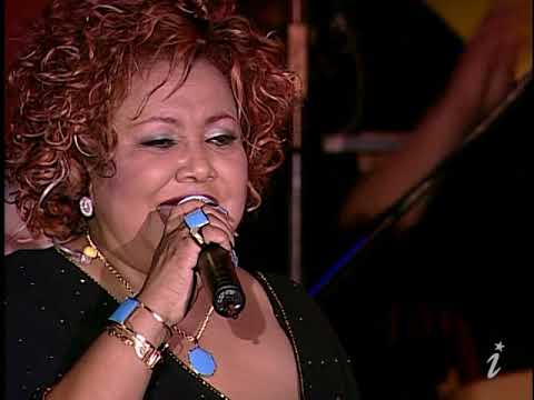 Pot-Pourri: Qualquer dia desses / Meu vício é você - Alcione - Faz uma loucura por mim (Ao vivo)