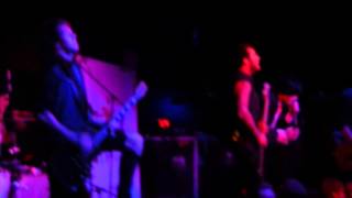 Capture the Crown - Ladies and Gentlemen... I Give You Hell (Live @Ace of Spades)