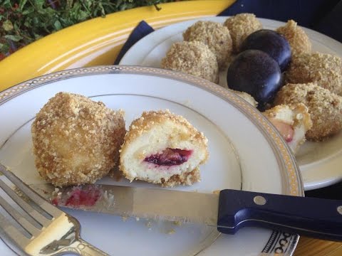 PLUM BALLS / KNEDLE SA SLJIVAMA by Vlada Vladic