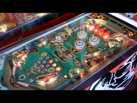 Eight Ball Pinball from Bally gameplay