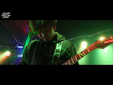 Jump Over the Line 07 - Synsnake