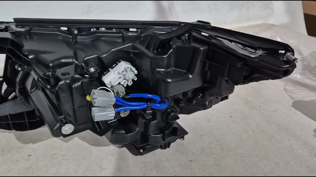 Toyota Land Cruiser Prado 150 2009–2023 Přední světlomety Lexus-design-3-LED V2 (2017+, 2 ks) Video 1
