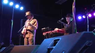 The Things That I Used to Do (Live) - Mahajibee