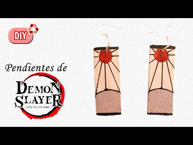 Vídeo relacionado con Pendientes Demon Slayer, pendientes Kimetsu No Yaiba Kamado Tanjirou con colgante, pendientes de declaración para amantes del anime, Acrílico