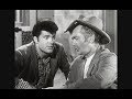 Jethro and Jed talk about girls on The Beverly Hillbillies