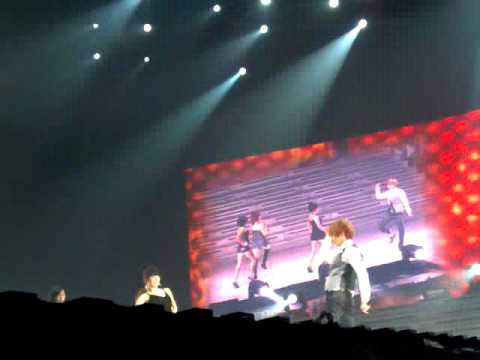 091129 Super ShowII - Solo Lee Teuk