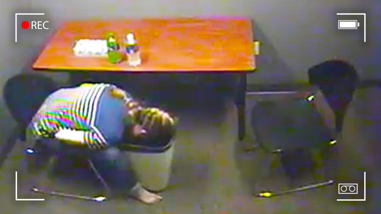 Horror Actress Films Her Killing