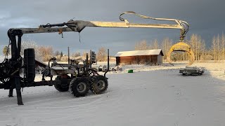 Прицеп лесовоз Kesla Skogsvagn Kesla med kran och stegmatare | Изображение 4 - Autoline