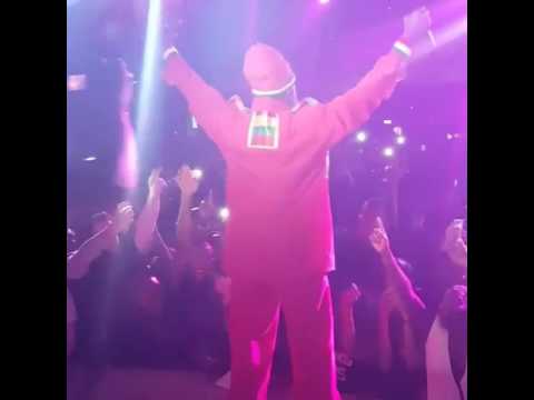 Capleton turns French people into Jamaicans. #Fireman (Capleton en france)