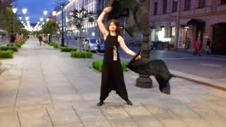 Mariza - Alma De Vento - Alex el Gato - fan veils street dance