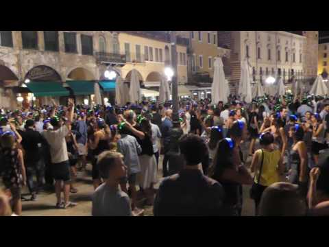 dismappa Verona - Silent Disco in Piazza delle Erbe