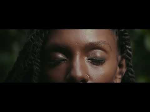 KHXOS - Levitate (feat. Mereba)