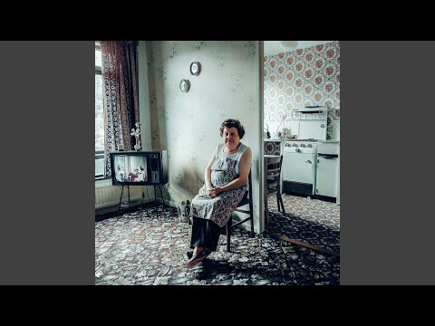 Video thumbnail for Wide Eyed Blind