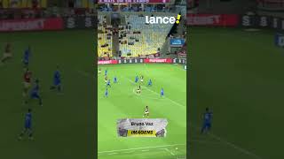 PEDRO PERDE GRANDE CHANCE PARA O FLAMENGO NO COMEÇO DO JOGO!