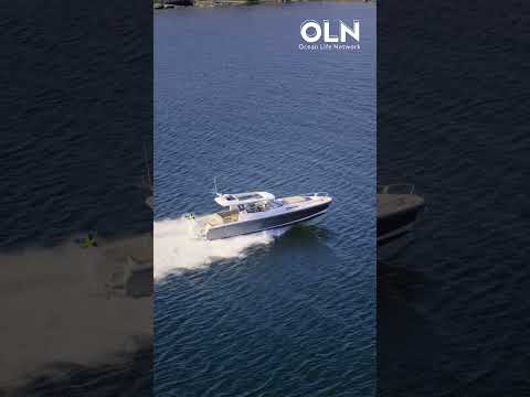 A Nimbus W11, perfect for extending your weekend! 😱💙 @officialnimbusboats #OceanLifeNetwork #nimbusboats