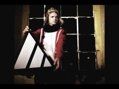 Klangfarbe Antifeind - Helios