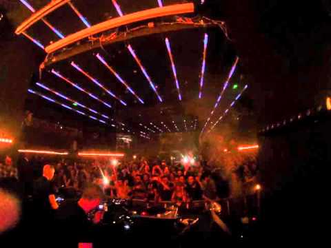 MATERIA Showcase - Sam Paganini at Zig Zag Paris