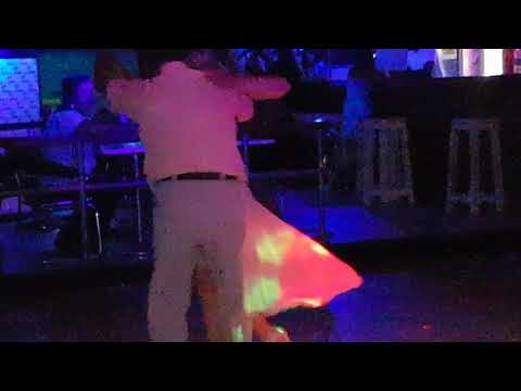 El MURO +25.Bloque de tango.