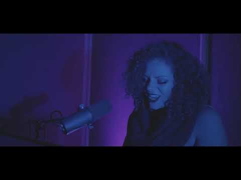 RIELL - Who Am I [Acoustic]