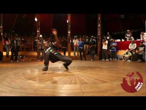 Bboy Colonel Shaka Zulu jury Break de l'Open Cercle 2011
