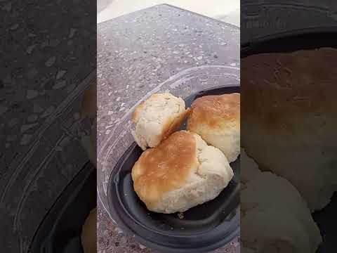 KFC AND TACOBELL IN THE SAME PLACE THIS AWESOME OR WHAT #WEEKEND #VIBES