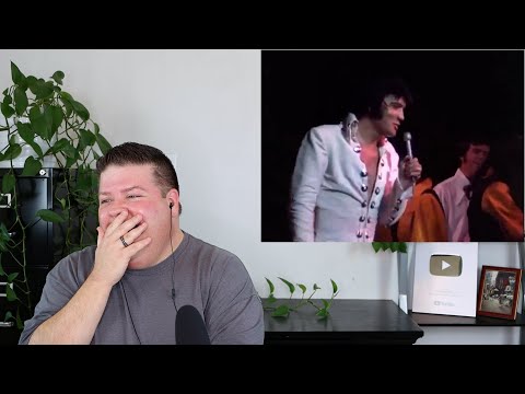Voice Teacher Reacts to Elvis - Suspicious Minds